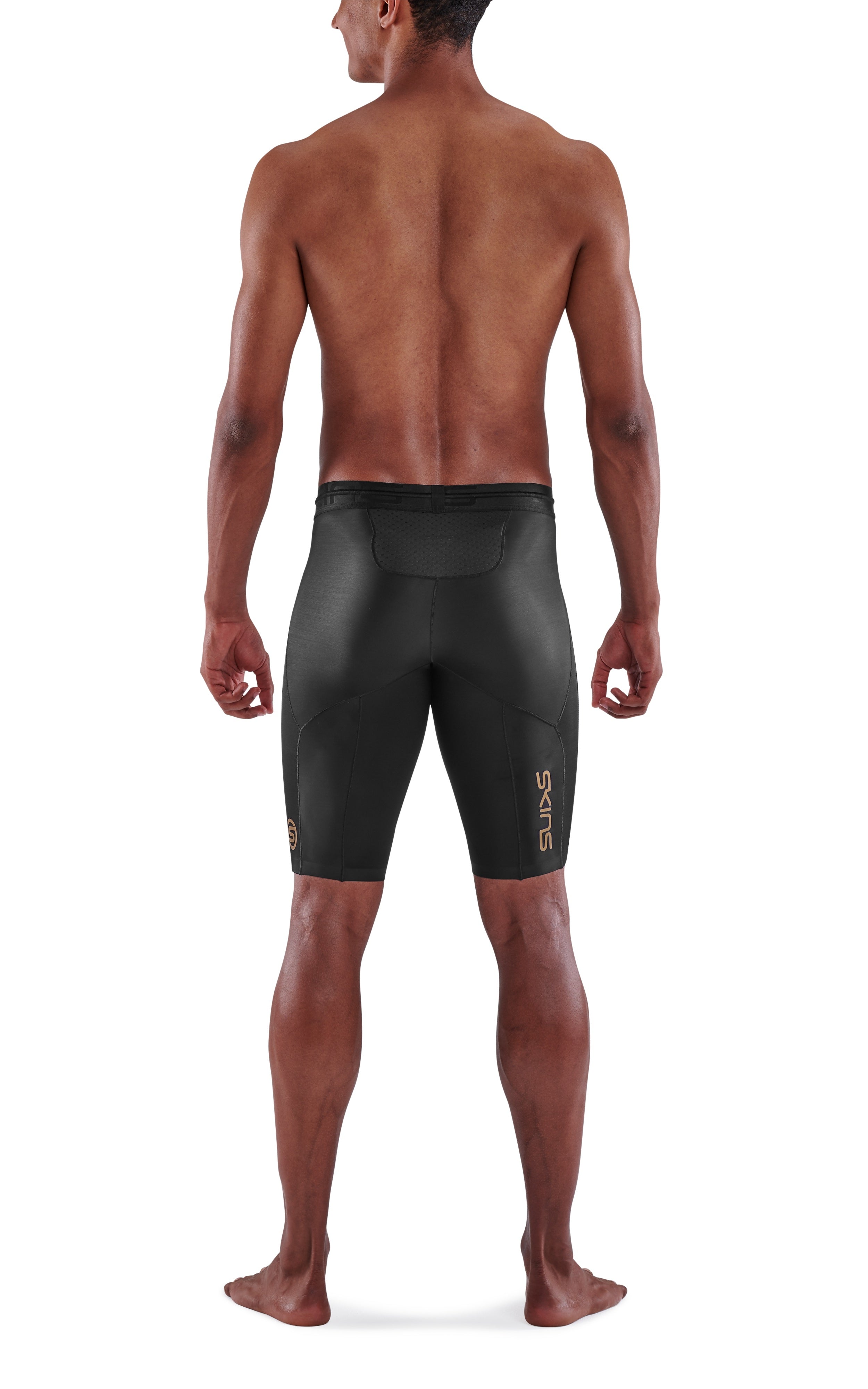 SKINS MEN'S COMPRESSION HALF TIGHTS 5-SERIES - BLACK