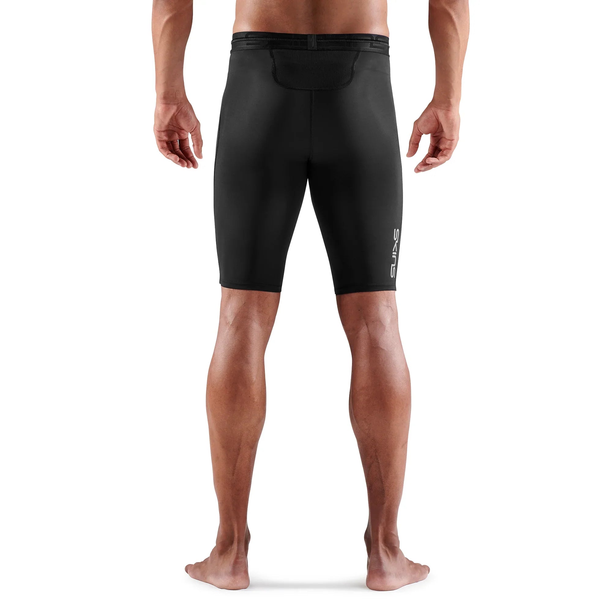 SKINS MEN'S HALF TIGHTS OBLIQUE 2.0 - BLACK