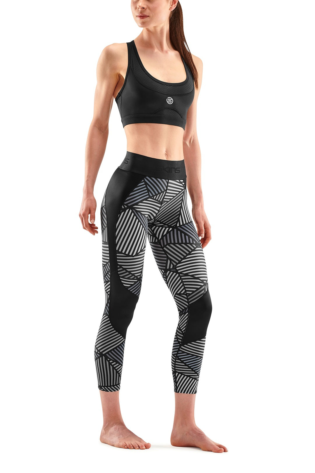 SKINS WOMEN'S COMPRESSION LONG TIGHTS 3-SERIES - BLACK ANGLE