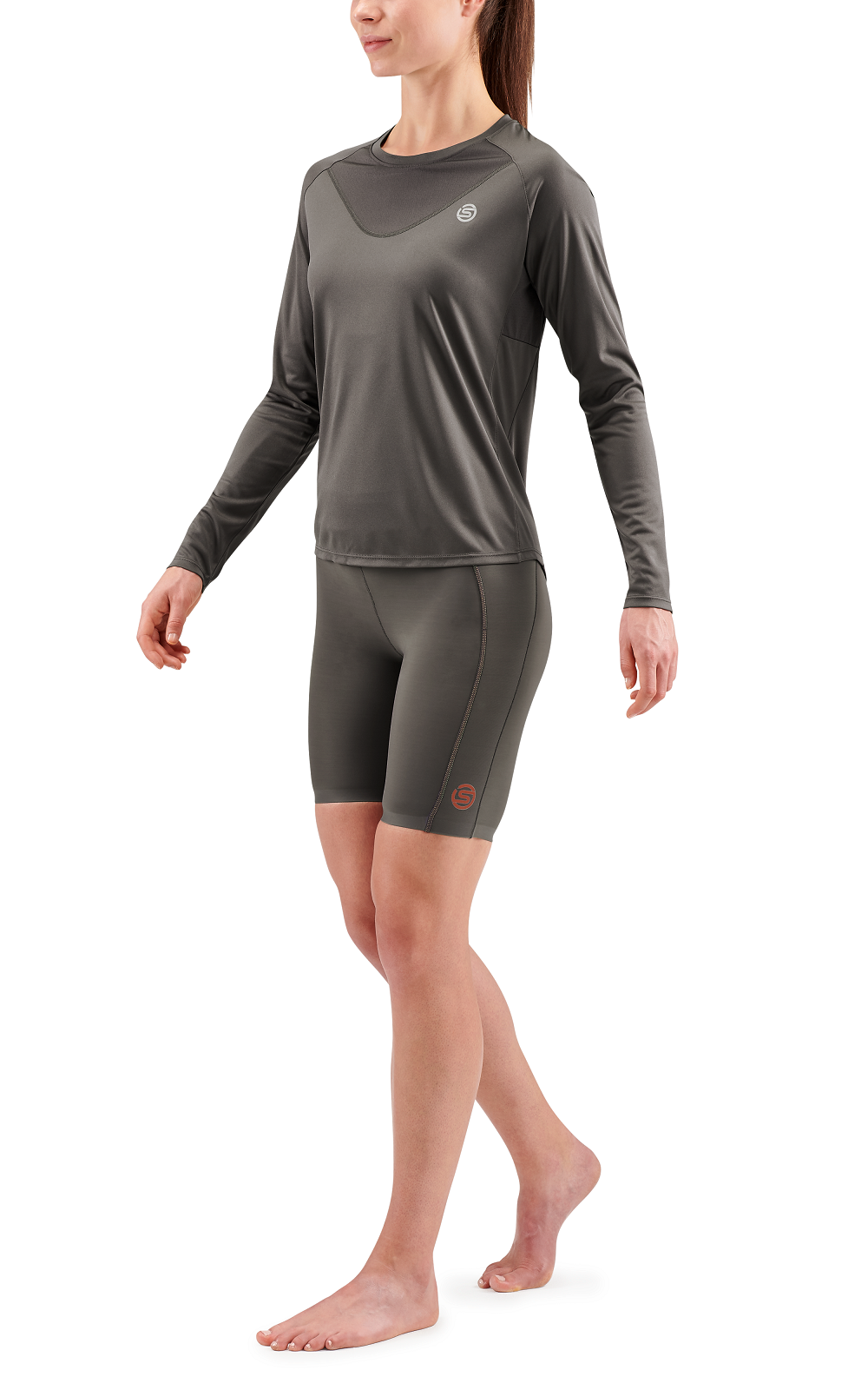 SKINS WOMEN'S ACTIVEWEAR LONG SLEEVE TOPS 3-SERIES - CHARCOAL