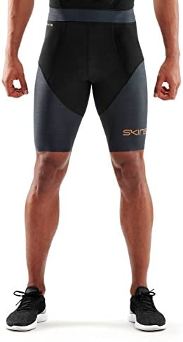SKINS MEN'S DNAMIC TRIATHLON 1/2 TIGHTS - BLACK/CARBON