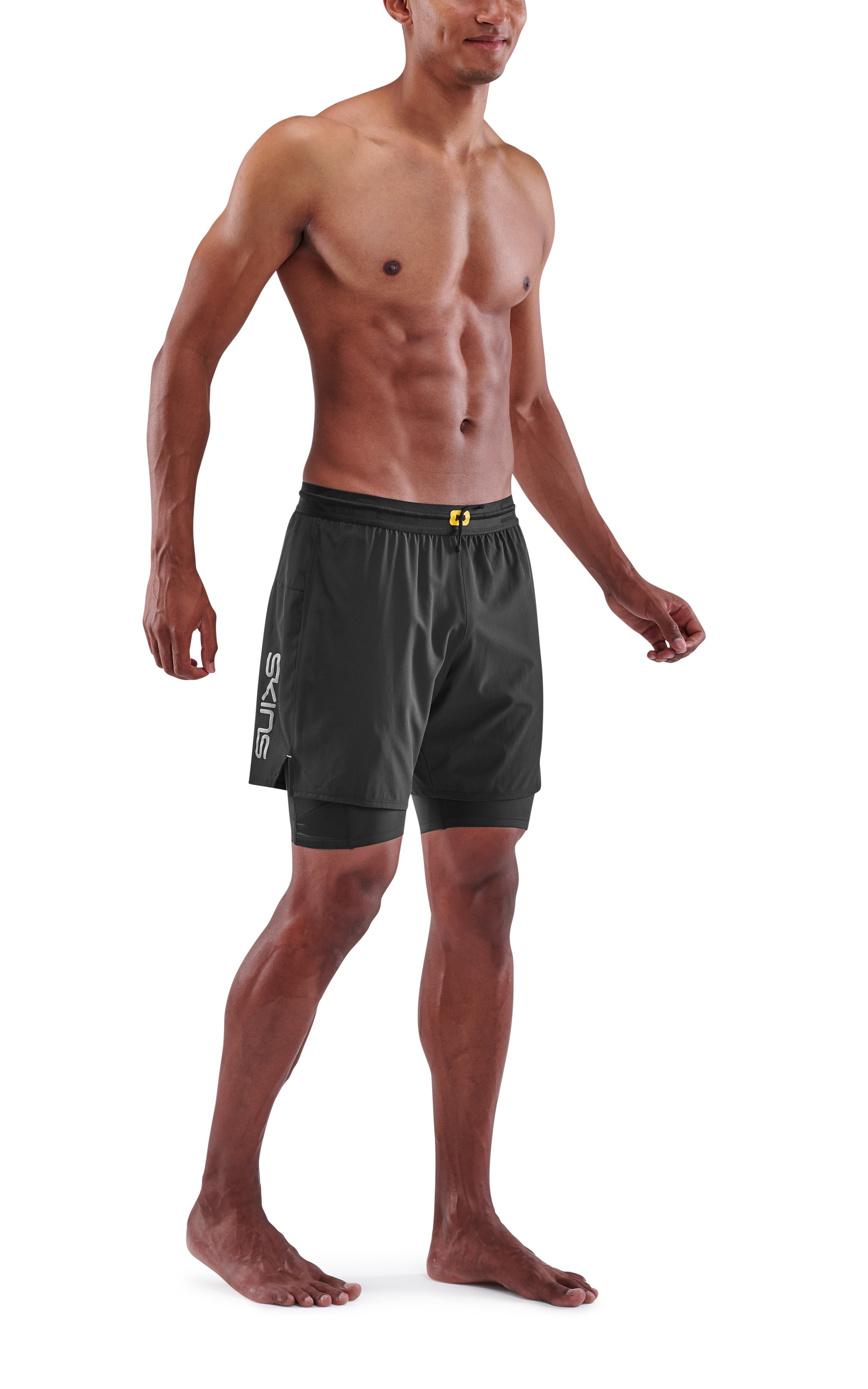 SKINS MEN'S COMPRESSION SUPERPOSE HALF TIGHTS 3-SERIES - BLACK