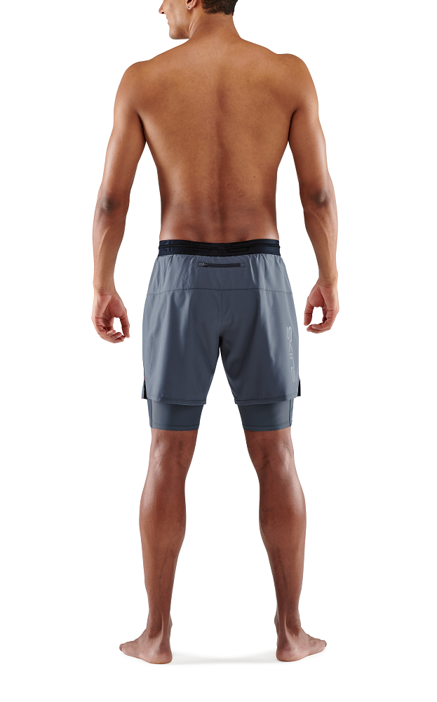 SKINS MEN'S COMPRESSION SUPERPOSE HALF TIGHTS 3-SERIES - CHARCOAL