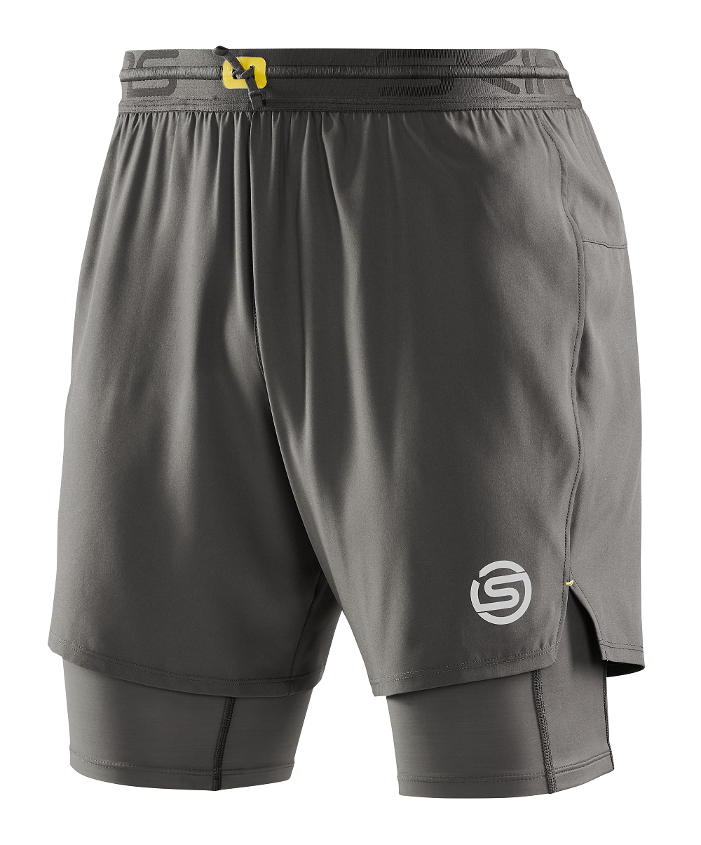 SKINS MEN'S COMPRESSION SUPERPOSE HALF TIGHTS 3-SERIES - CHARCOAL